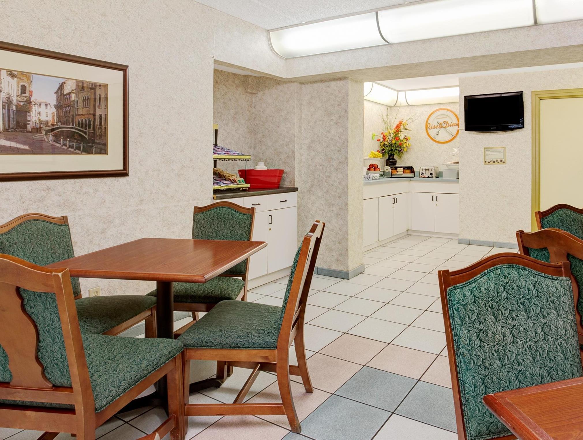 Howard Johnson By Wyndham Clearwater - Dunedin Eksteriør bilde